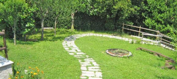 21 room House in Mulazzo, Italy No. 232150 12