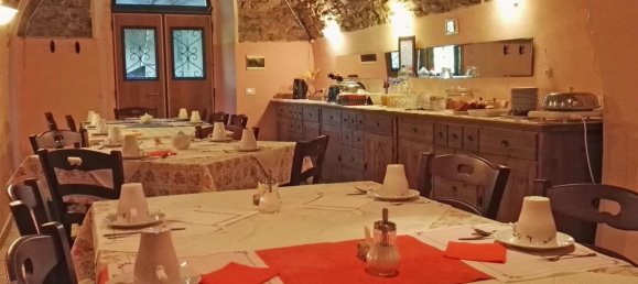 21 room House in Mulazzo, Italy No. 232150 24