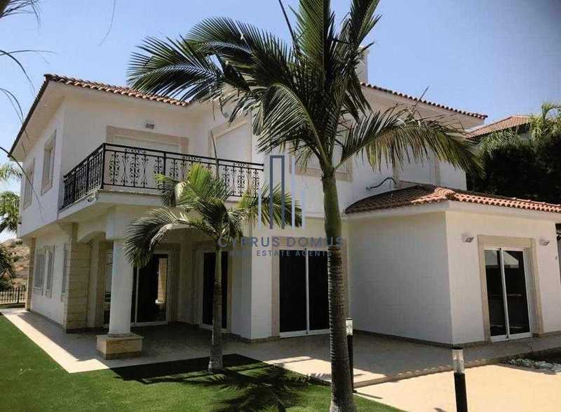 Коммерческая недвижимость с 4 спальнями в Агиос Тихонас, Кипр № 6526