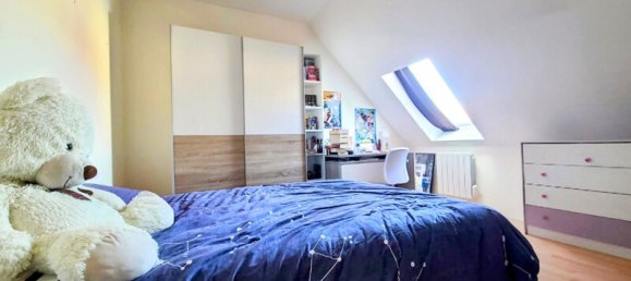 Casa de 3 dormitorios en Chartres, France No. 215312 4