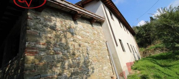 6 bedrooms House in Terranuova Bracciolini, Italy No. 90967 27