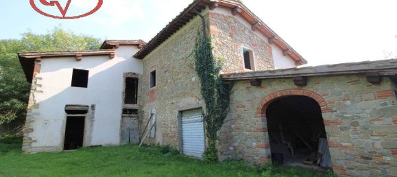 6 bedrooms House in Terranuova Bracciolini, Italy No. 90967 26