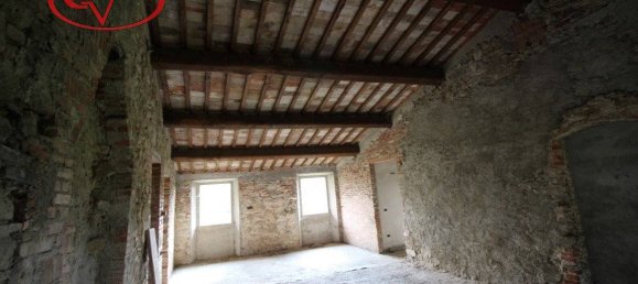 6 bedrooms House in Terranuova Bracciolini, Italy No. 90967 11