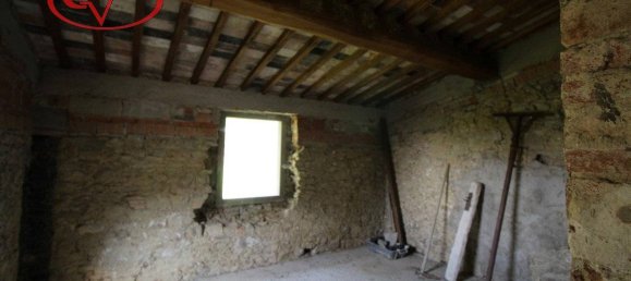 6 bedrooms House in Terranuova Bracciolini, Italy No. 90967 15