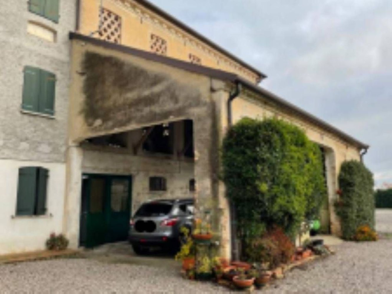 5 rooms Apartment in San Donà di Piave, Italy No. 214246