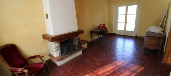 3 bedrooms House in La Loupe, France No. 156369 5