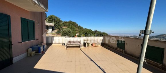 2 Schlafzimmer Wohnung in Rocca di Papa, Italy, Nr. 73247 2