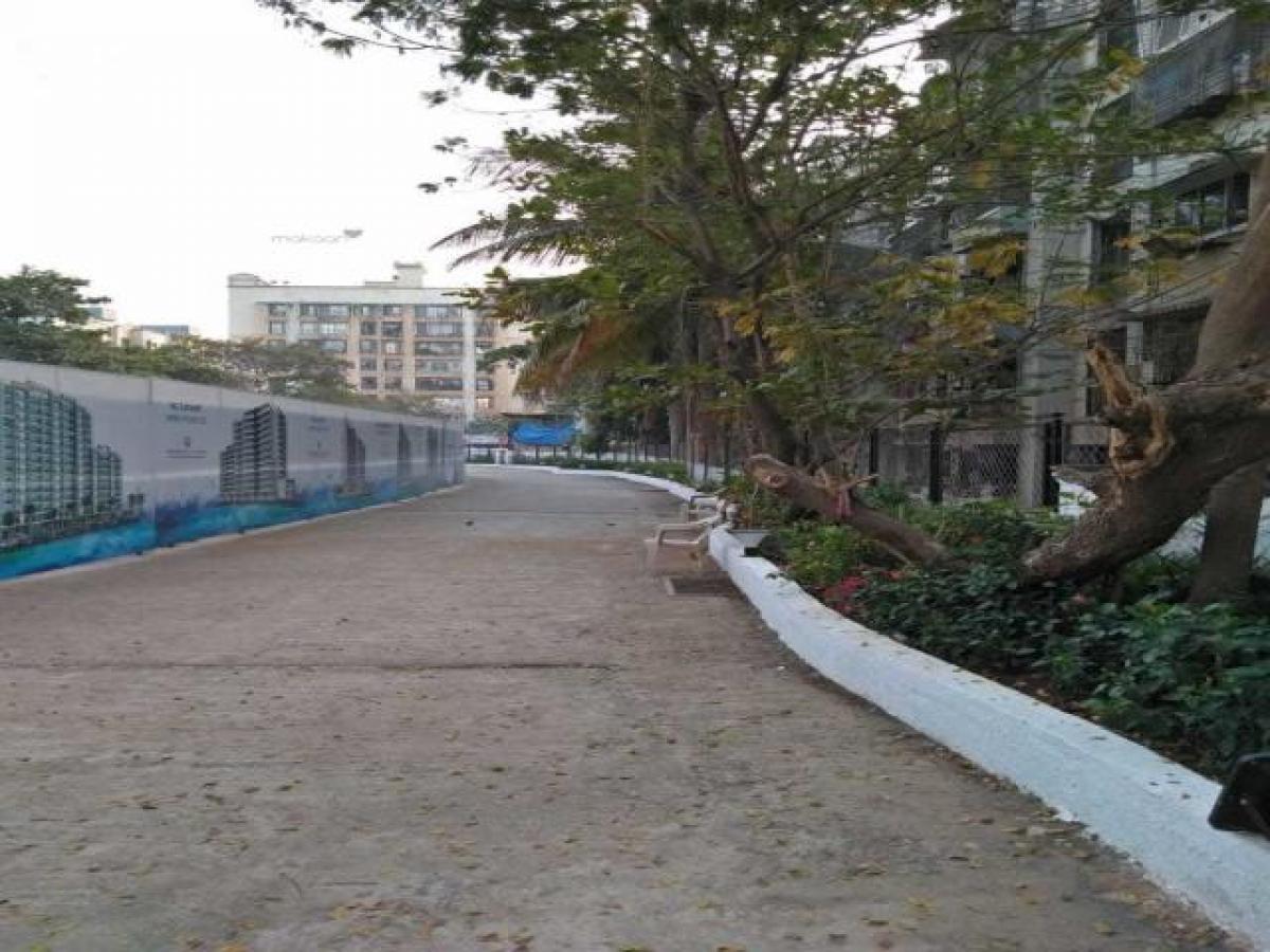 2 bedrooms House in Mumbai, India No. 20909