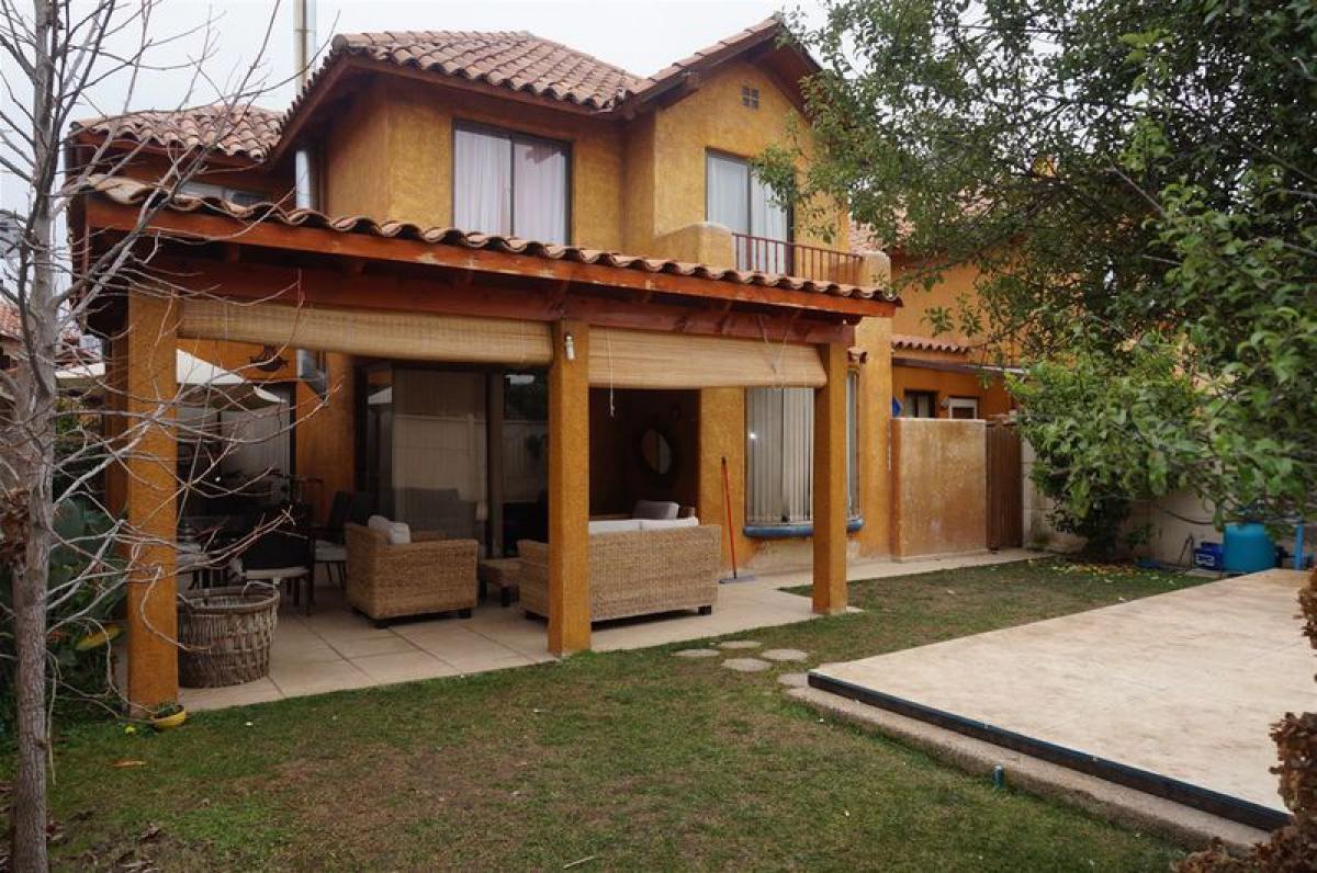 4 bedrooms House in Santiago, Chile No. 3031