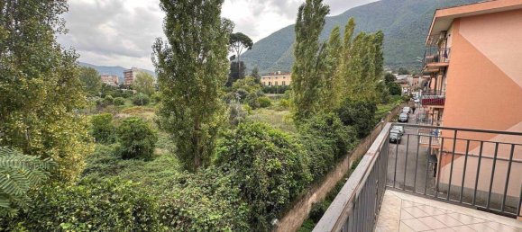 Apartamento de 4 habitaciónes en Nocera Superiore, Italy No. 14049 3