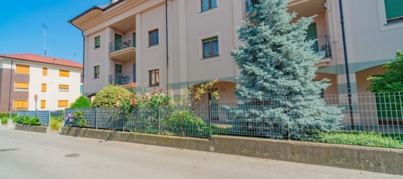 3 rooms Apartment in Caraglio, Italy No. 303416 19