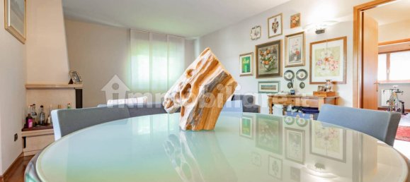 3 bedrooms Apartment in Legnano, Italy No. 356479 4