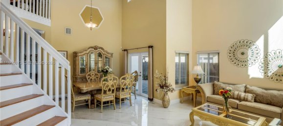 4 chambres villa à vendre à Miami, Miami-Dade, Florida, USA № 614288 8
