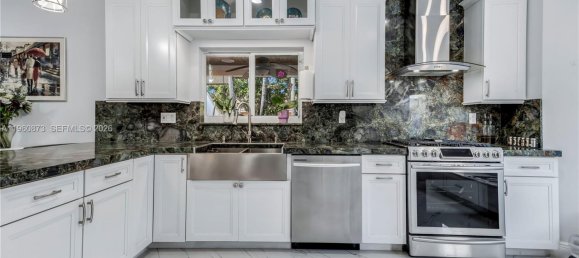 4 chambres villa à vendre à Miami, Miami-Dade, Florida, USA № 614288 15