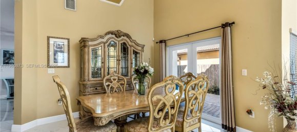 4 chambres villa à vendre à Miami, Miami-Dade, Florida, USA № 614288 13