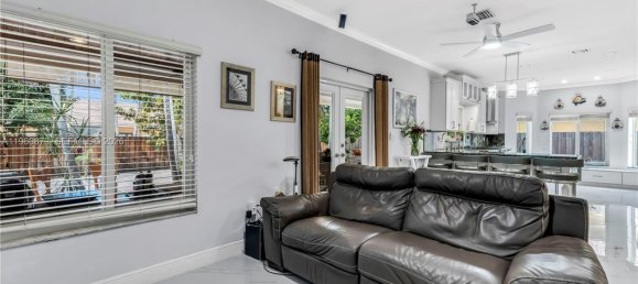 4 chambres villa à vendre à Miami, Miami-Dade, Florida, USA № 614288 18