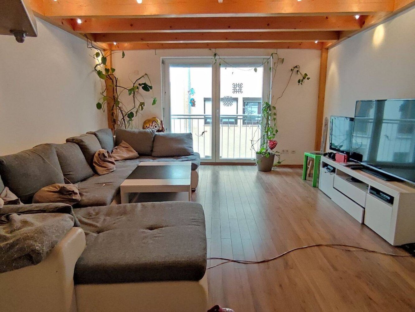 3 bedrooms Townhouse in Reutlingen, Germany No. 46883