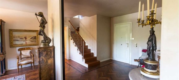 Penthouse de 8 divisões em Modena, Italy N.º 259754 2