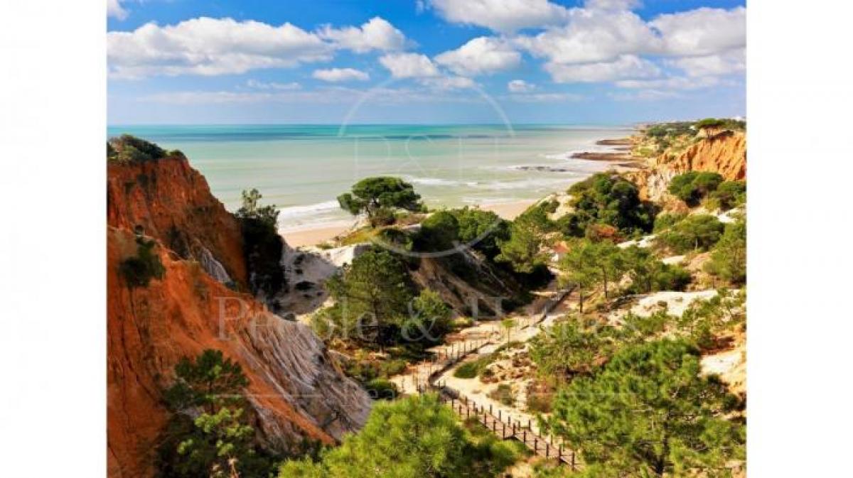 4 bedrooms House in Albufeira, Portugal No. 4128