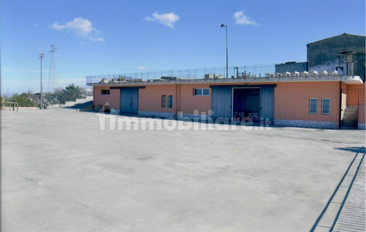 1 room Warehouse in Venetico, Italy No. 87890