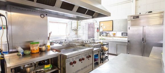 Lagerhaus in Agueda, Portugal 1424m², Nr. 73442 5