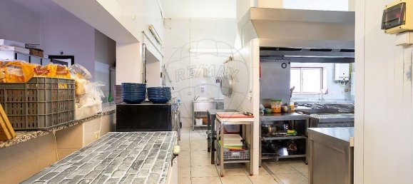 Lagerhaus in Agueda, Portugal 1424m², Nr. 73442 8