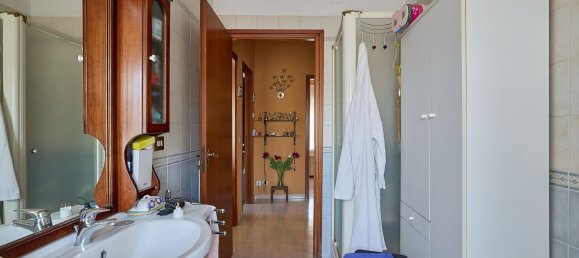 3 rooms Apartment in Bassano Romano, Italy No. 289400 14