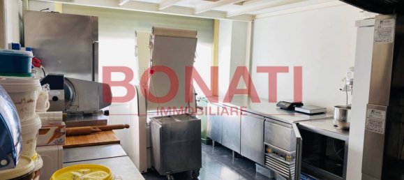 3 rooms Commercial property in La Spezia, Italy No. 154128 13