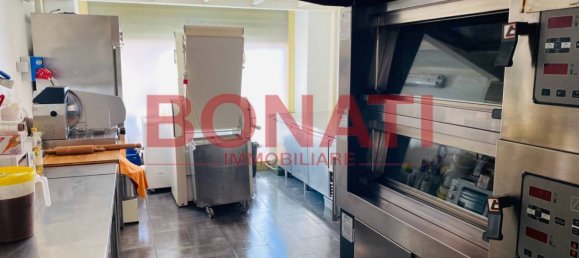 3 rooms Commercial property in La Spezia, Italy No. 154128 16