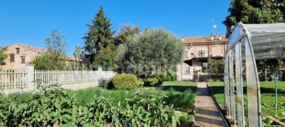 4 bedrooms Villa in Ferrara, Italy No. 93243 30