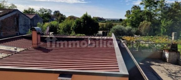 4 bedrooms Villa in Ferrara, Italy No. 93243 44