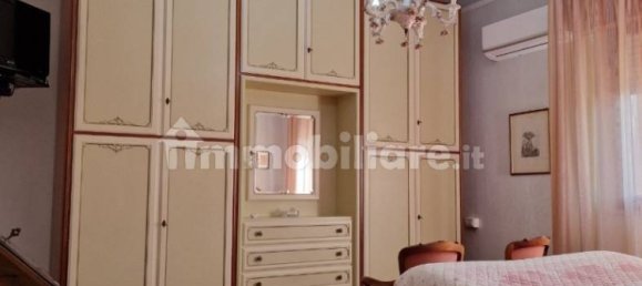 4 bedrooms Villa in Ferrara, Italy No. 93243 40