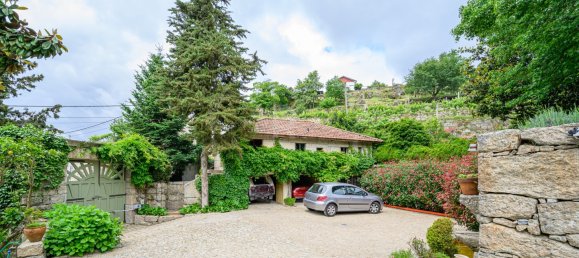 Дом с 11 спальнями в Пенафиел, Португалия № 10131 26