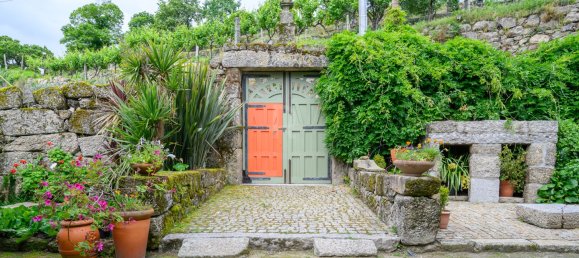 Дом с 11 спальнями в Пенафиел, Португалия № 10131 24