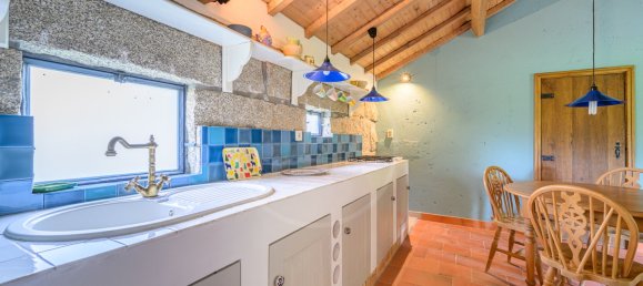 Дом с 11 спальнями в Пенафиел, Португалия № 10131 31