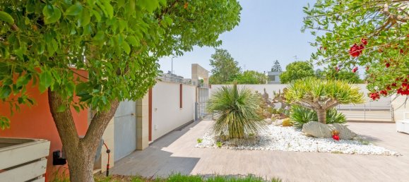 7 bedrooms Villa in Lecce, Italy No. 343032 7