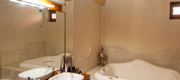 Apartamento de 5 habitaciónes en Verona, Italy No. 218137 17