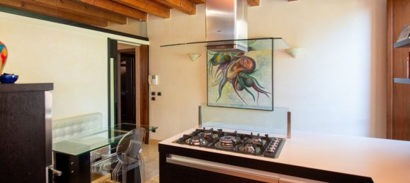 Apartamento de 5 habitaciónes en Verona, Italy No. 218137 7