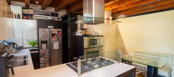 Apartamento de 5 habitaciónes en Verona, Italy No. 218137 8