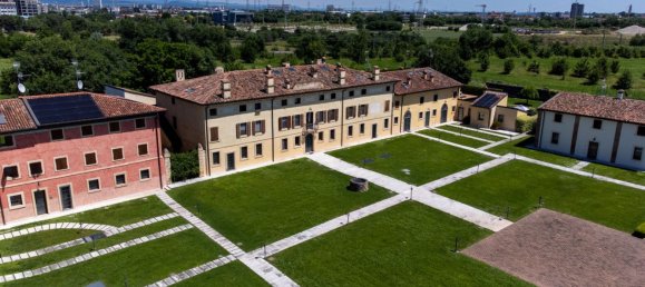 Apartamento de 5 habitaciónes en Verona, Italy No. 218137 30