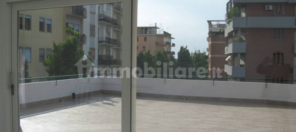3 Schlafzimmer Penthouse in Rovigo, Italy, Nr. 228067 5