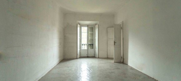 3 bedrooms Apartment in Milan, Italy No. 332198 23