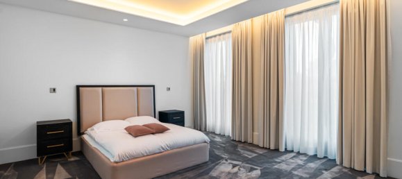 3 bedrooms Apartment in London, United Kingdom No. 13048 22