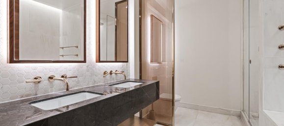 3 bedrooms Apartment in London, United Kingdom No. 13048 20