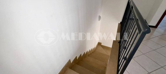 3 bedrooms House in Pordenone, Italy No. 295543 7