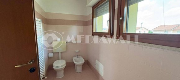 3 bedrooms House in Pordenone, Italy No. 295543 26