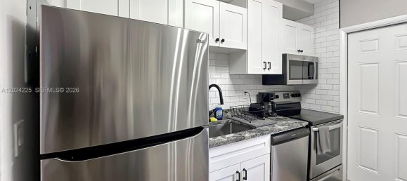 2 bedrooms Villa for rent in Miami, Miami-Dade, Florida, USA № 615057 5
