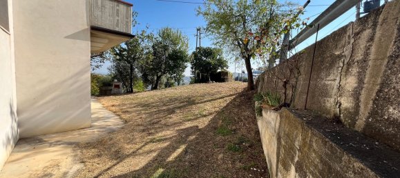 Casa de 5 habitaciónes en Campli, Italy No. 85308 16