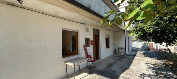 Casa de 5 habitaciónes en Campli, Italy No. 85308 12