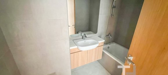 Adosado de 3 dormitorios en Dubai Land, UAE No. 28922 15